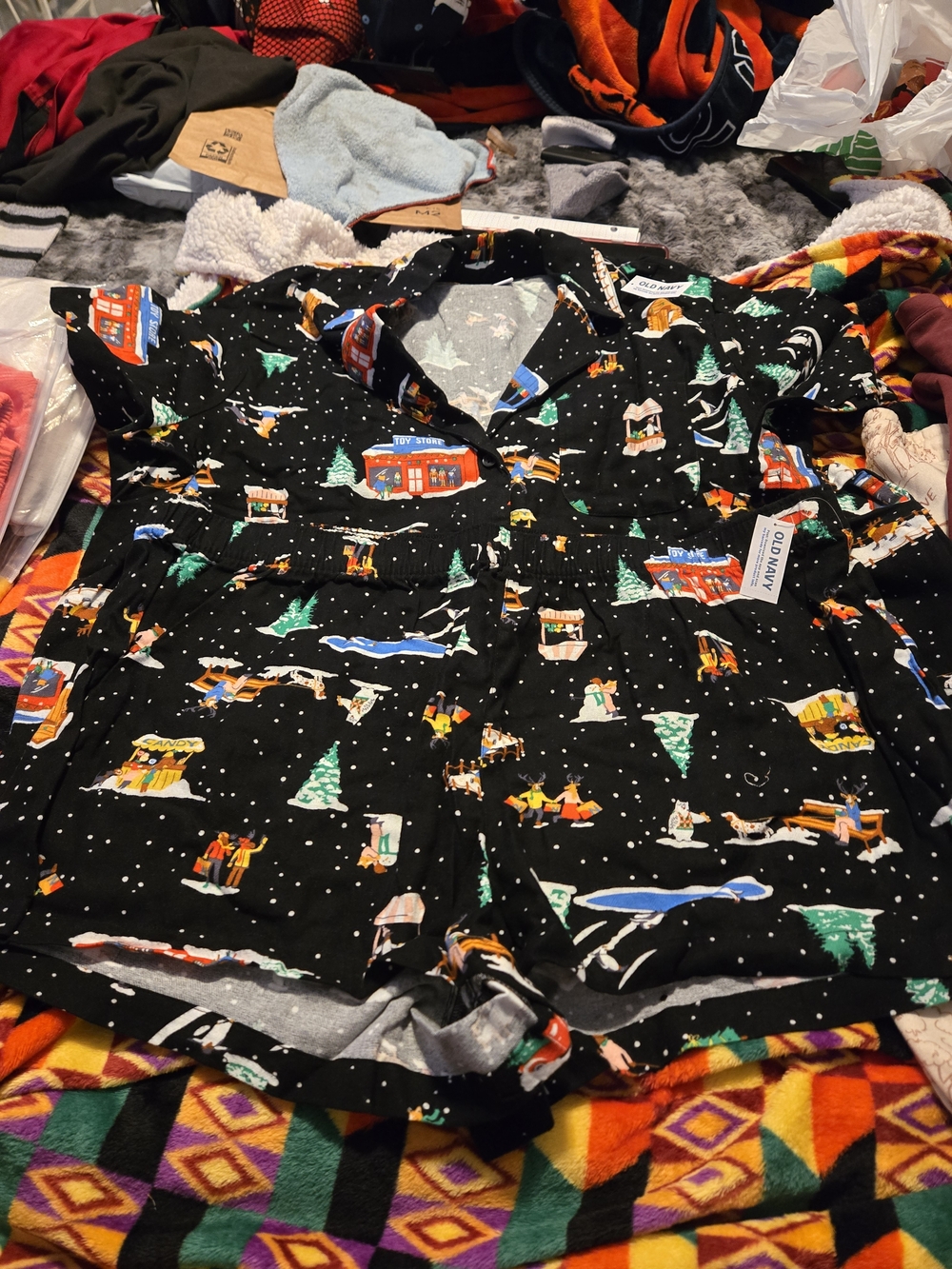 Old Navy Black Holiday Print Short Pajama Romper